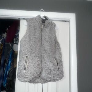 Thread & Supply Sherpa zip up vest